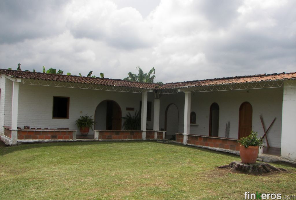10045 - Finca en Manizales, Caldas